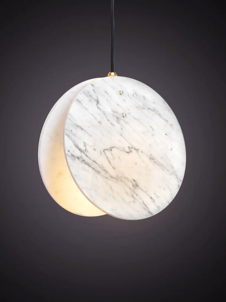 Shell,+pendant,+cut+out+2-Black+-+Pt.webp
